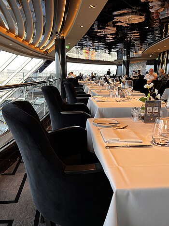 Yacht Club Restaurant